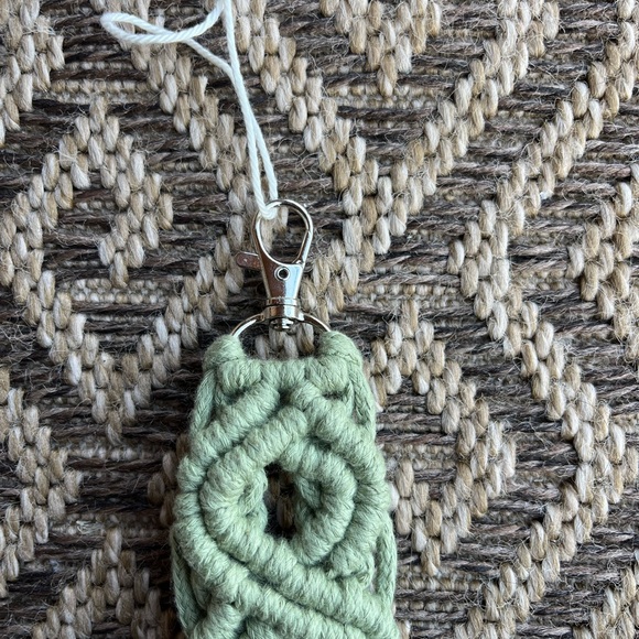 Macrame Keychain - Picture 2 of 5